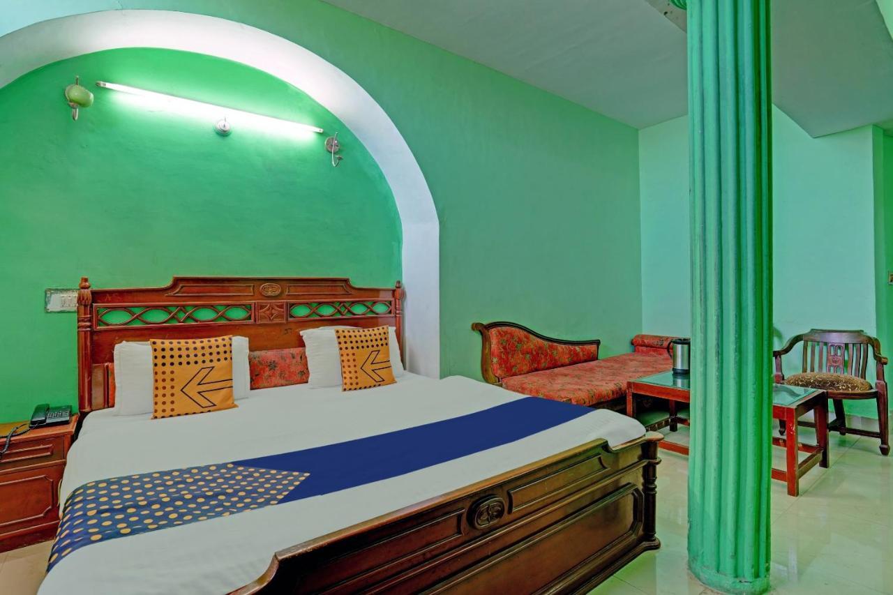 Spot On 79984 Hotel Castle View Mussoorie Εξωτερικό φωτογραφία
