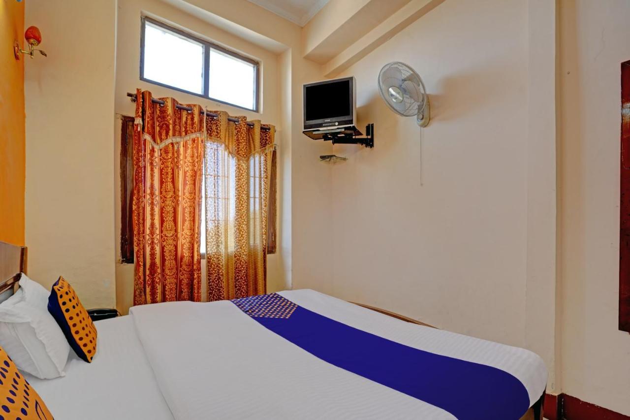 Spot On 79984 Hotel Castle View Mussoorie Εξωτερικό φωτογραφία