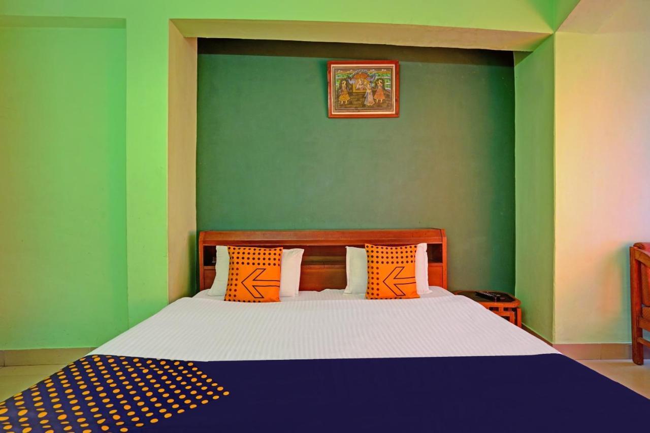 Spot On 79984 Hotel Castle View Mussoorie Εξωτερικό φωτογραφία